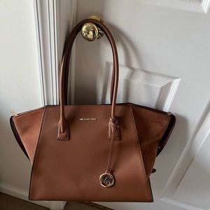 Michael Kors Avril XL Leather Tote Shoulder Bag Handbag Purse Satchel